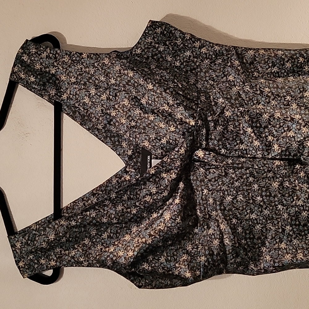 New Jones New York  blouse